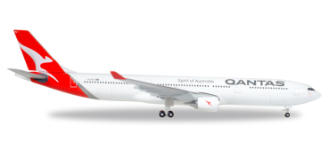 Herpa 530156 Qantas Airbus A330-300 - new 2016 colors - VH-QPJ