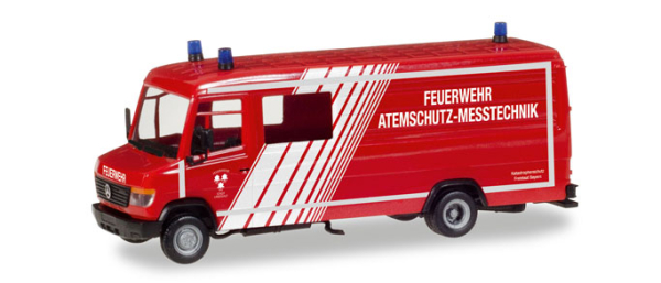 Herpa 093545 Mercedes-Benz Vario Langkasten GW-A/S "Feuerwehr Landshut"