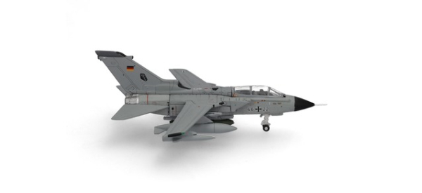 Herpa 573580 Luftwaffe Panavia Tornado IDS - TaktLwG 33, Büchel (with Taurus KEPD-350) - 46+22