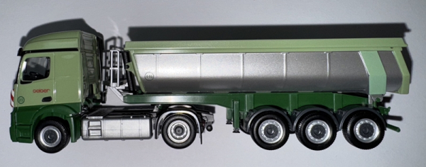 Herpa 940719 Mercedes-Benz Actros Thermomuldensattelzug "GEIGER"